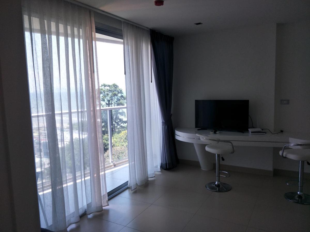 Apartamento Sands Pratamnak Pattaya Exterior foto