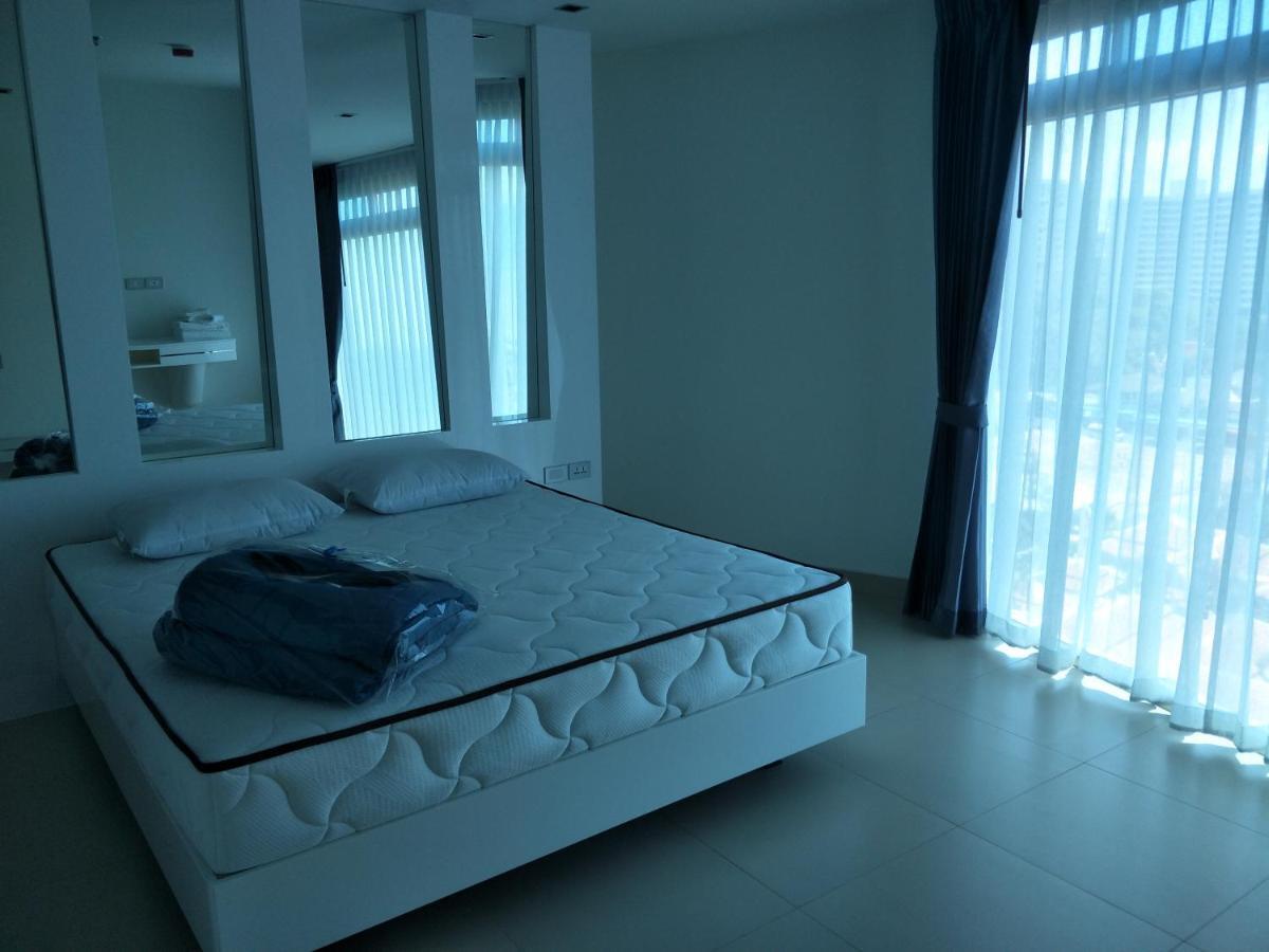 Apartamento Sands Pratamnak Pattaya Exterior foto